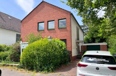 Großes Einfamilienhaus mit Potenzial wartet auf Modernisierung